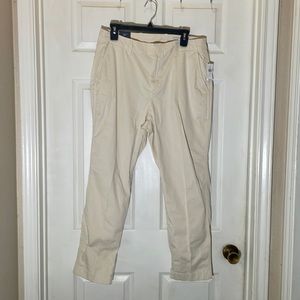 NWT GAP Downtown Khaki Pant size 12